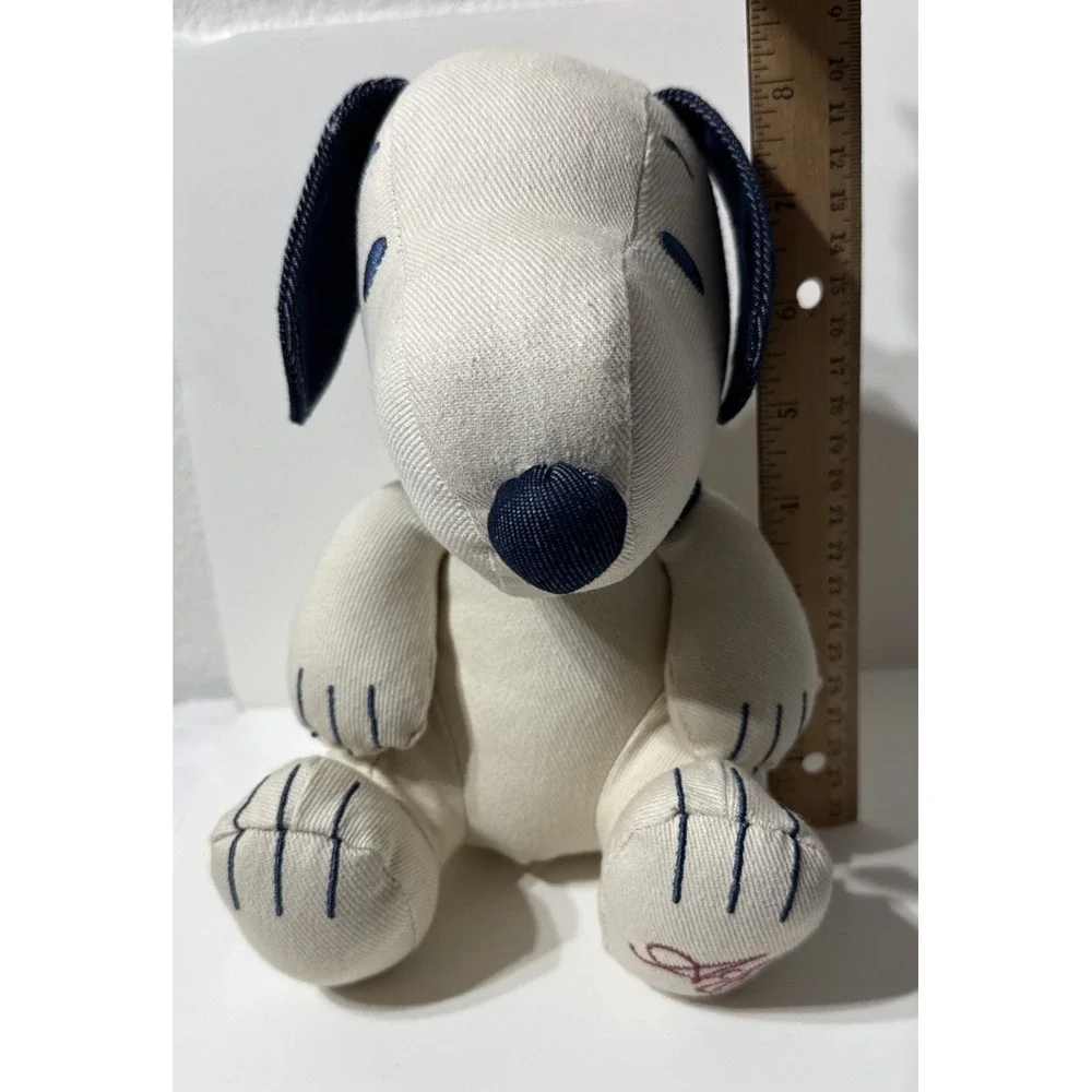 2024 American Eagle Denim Snoopy Plush Limited Edition 8